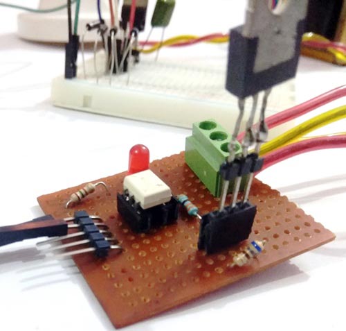 MOC3021 Triac Driver Circuit