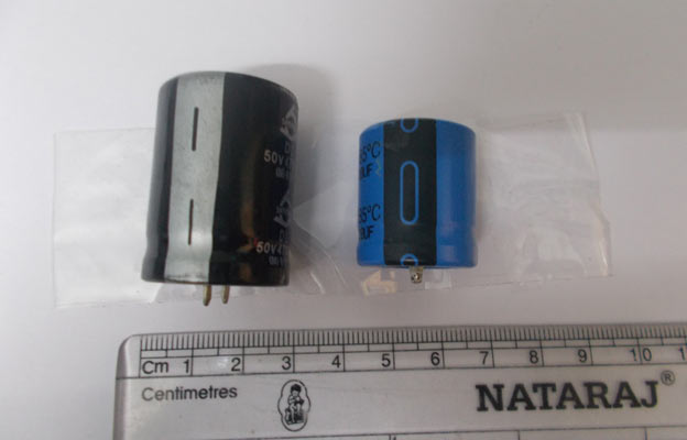 Polarity of Capacitors