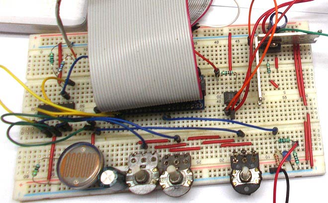 Raspberry-pi-emergency-light-breadboard-setup