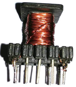 Primary Side of Transformer for 5V 2A SMPS Power Supply Circuit