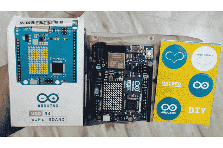 ParKIFY Arduino UNO R4