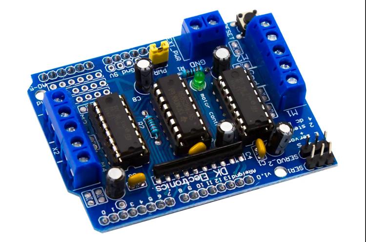 Arduino servo shield