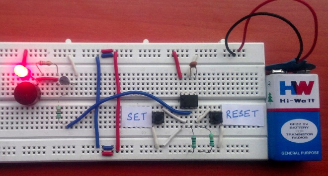 working of panic alarm circuit using 555 timer IC