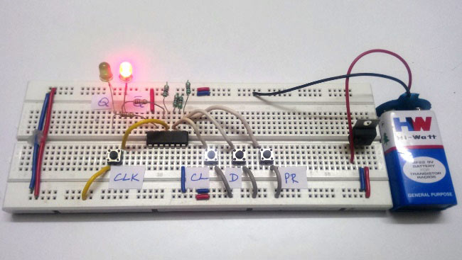 D Type Flip-Flop: Circuit, Truth Table and Working