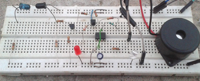 Infrared Detector Circuit using 555 Timer IC