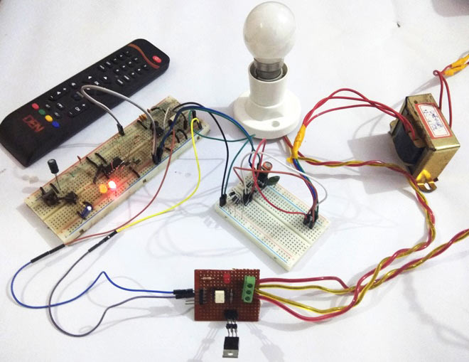 IR Remote Controlled TRIAC AC Light Dimmer Circuit