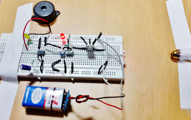 Laser Security Alarm Circuit using IC 555 and LM358