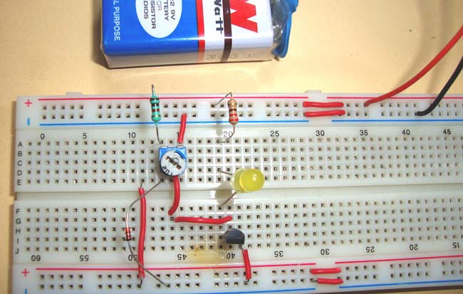 Simple Heat Sensor or Temperature Sensor Circuit