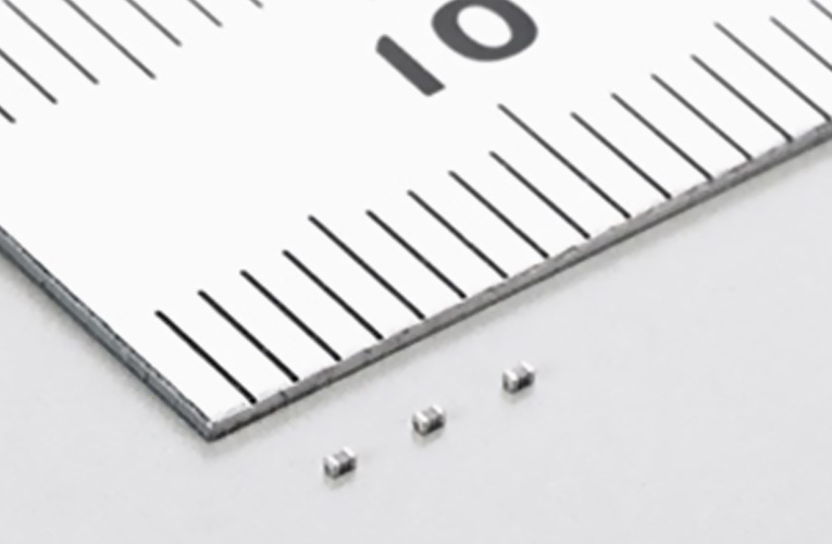 GCM033D70E105ME36 Multilayer Ceramic Capacitors