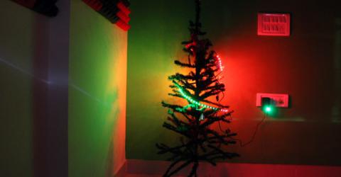 Arduino Based Decorative Christmas Tree